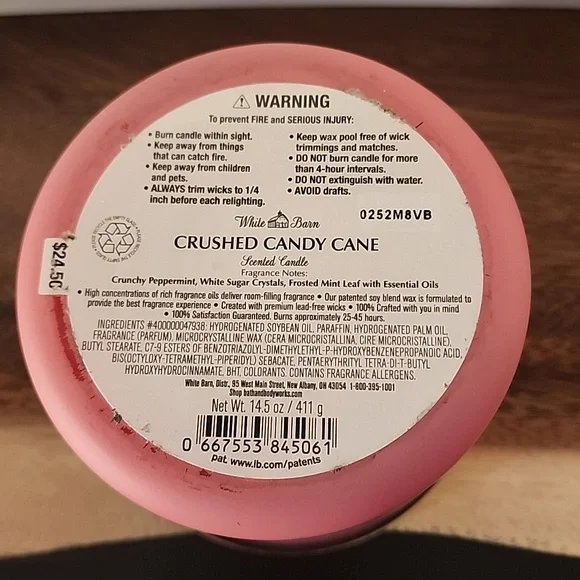 White Barn Crushed Candy Cane Candle - Picture 4 of 4